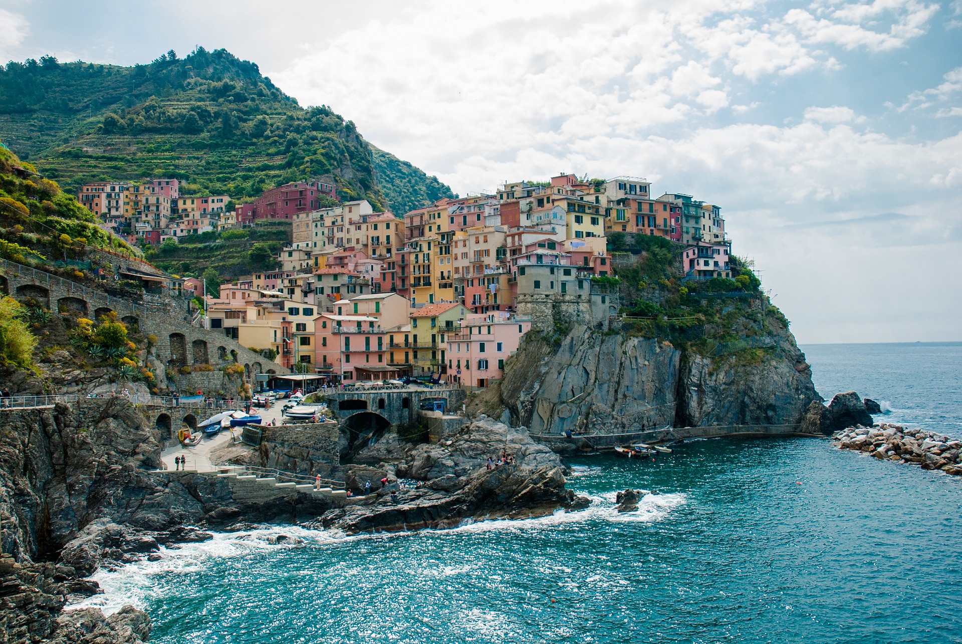 cinque-terre-1896266_1920